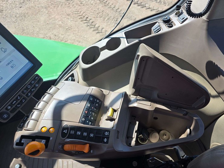 2021-john-deere-9570rx-image-99