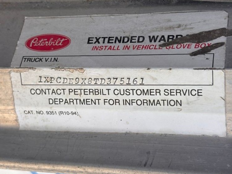 1996-peterbilt-377-image-98