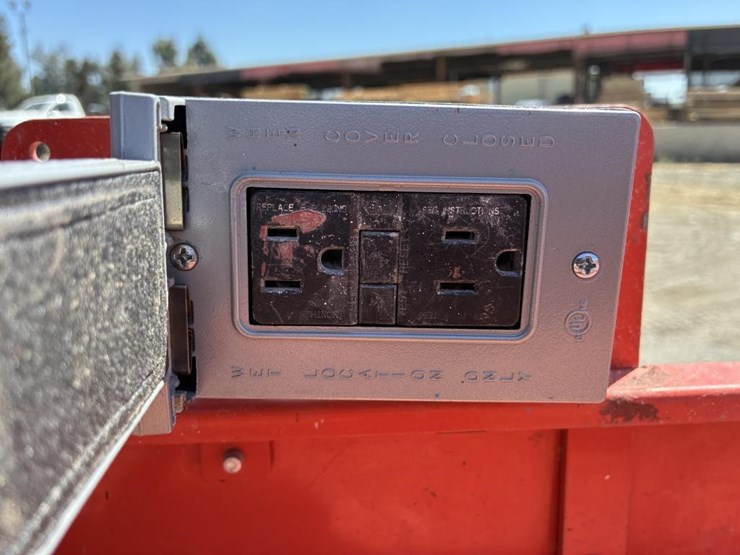 2018-sky-jack-sj111-3219-scissor-lift-image-7