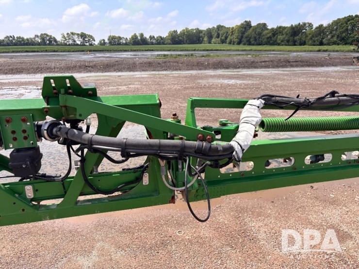 2017-john-deere-r4045-image-88