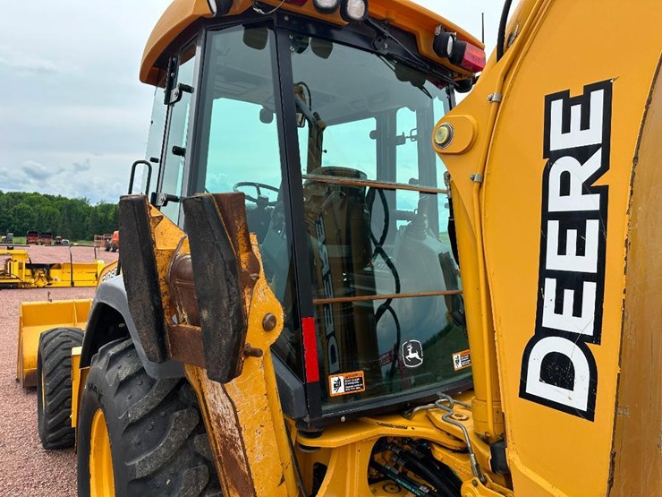 2006-deere-310sg-image-17