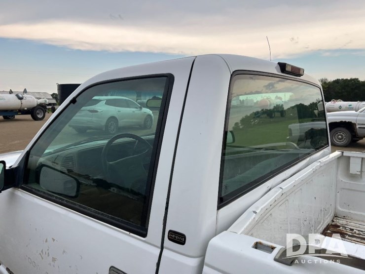 1997-chevrolet-2500-image-38
