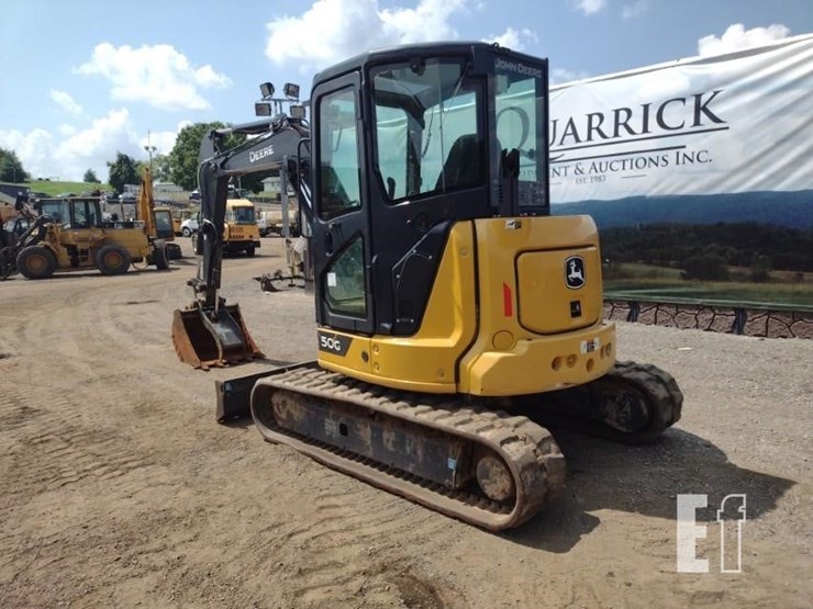 2022-deere-50g-image-50