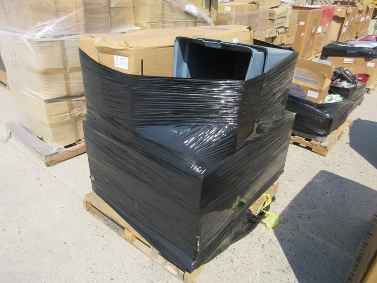 lot-of-rubbermaid-trash-bin-plastic-liners,-image-1