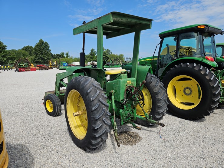 1969-john-deere-3020-image-11
