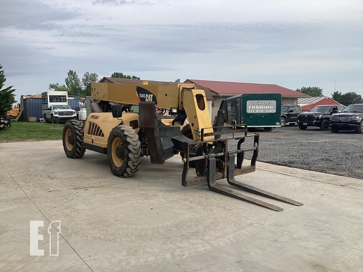 2010-caterpillar-tl943-image-6