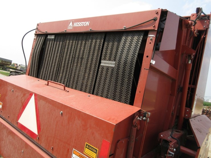 hesston-565t-image-11