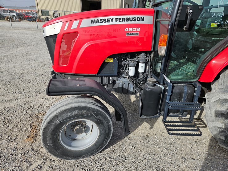 2013-massey-ferguson-4608-image-3