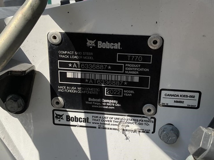 2022-bobcat-t770-image-21