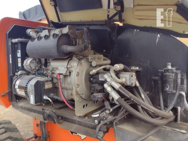 2008-jlg-600s-image-11