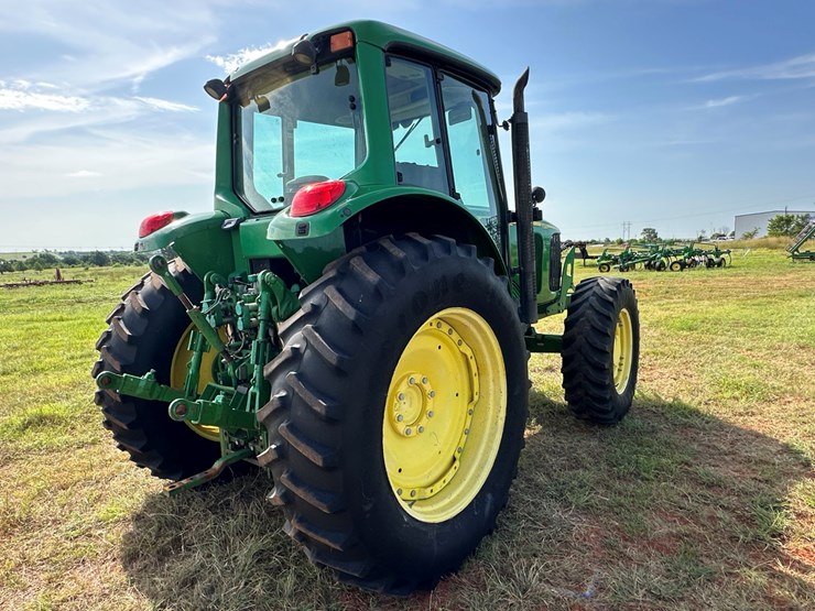 2007-john-deere-7320-image-11