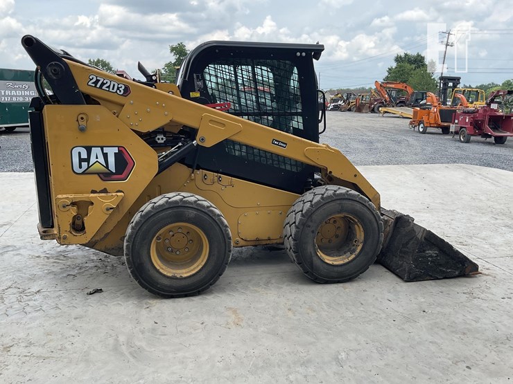 2021-caterpillar-272d3-image-5
