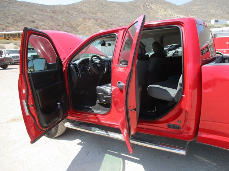 2018-dodge-ram-3500hd-image-12