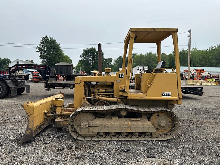 caterpillar-d3b-image-8