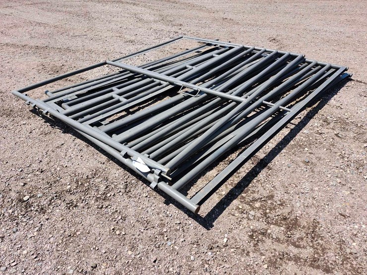 panels-/-enclosure-image-3