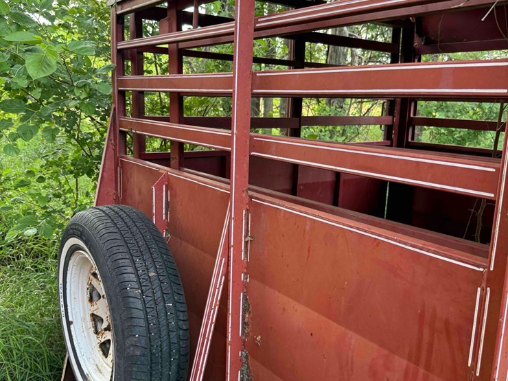 6ft-x-16ft-gooseneck-livestock-trailer-image-12