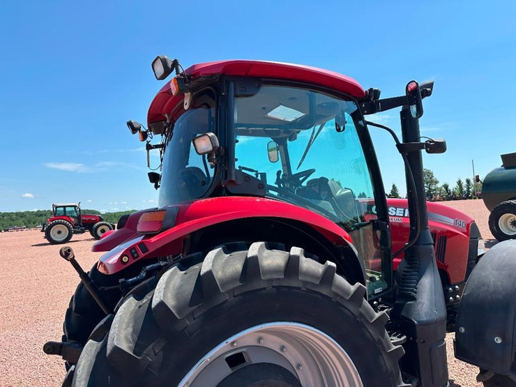 2014-case-ih-maxxum-140-image-25