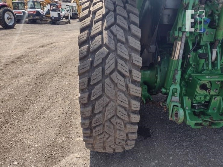 2017-john-deere-5090r-image-19