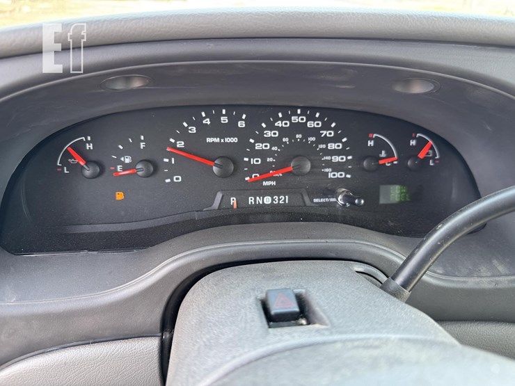 2007-ford-e350-image-25
