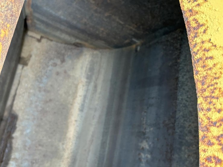 caterpillar-613b-image-41