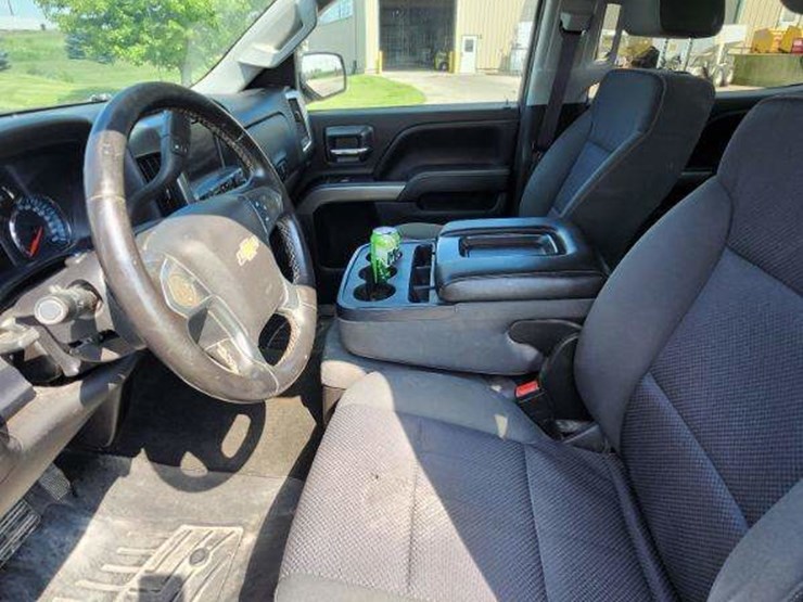 2015-chevrolet-silverado-1500-image-10