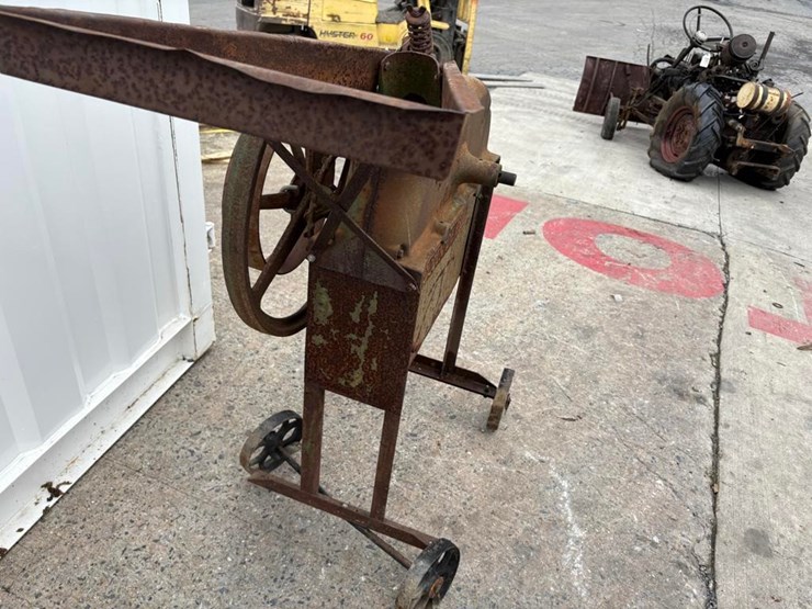 john-deere-corn-sheller-image-8