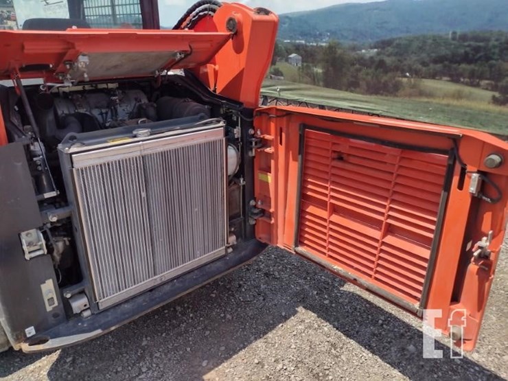 2023-kubota-svl75-2-image-37