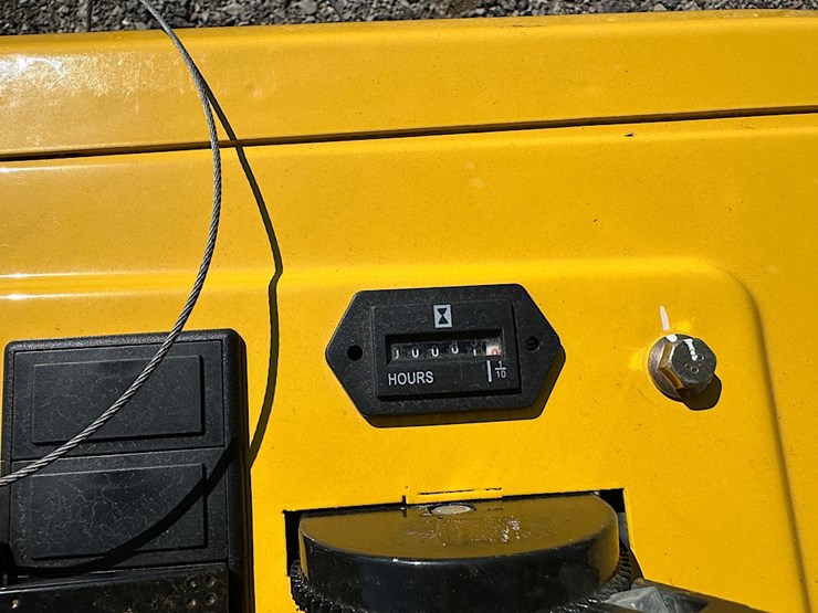 digmaster-dm100-mini-excavator-image-7