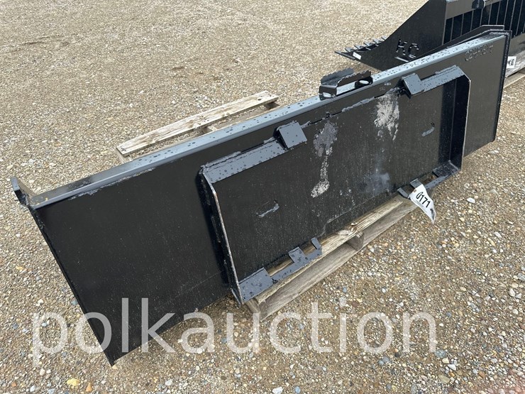 171---78"-bucket-w/-single-spear-image-2