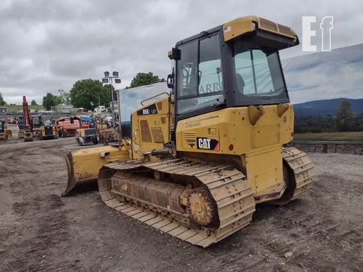 2014-caterpillar-d5k2-lgp-image-48