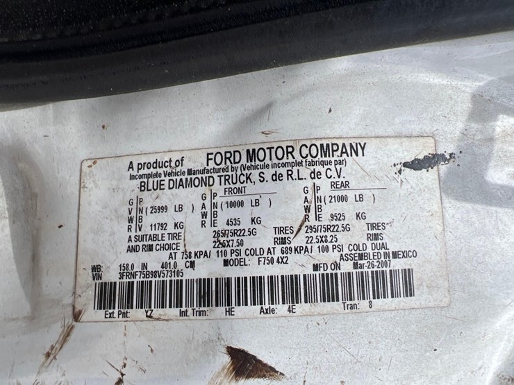 2008-ford-f750-xl-image-34