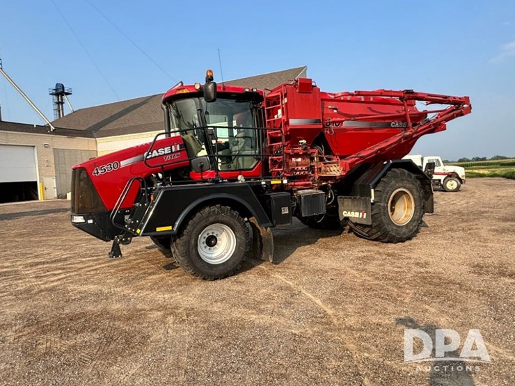 case-ih-titan-4530-image-19