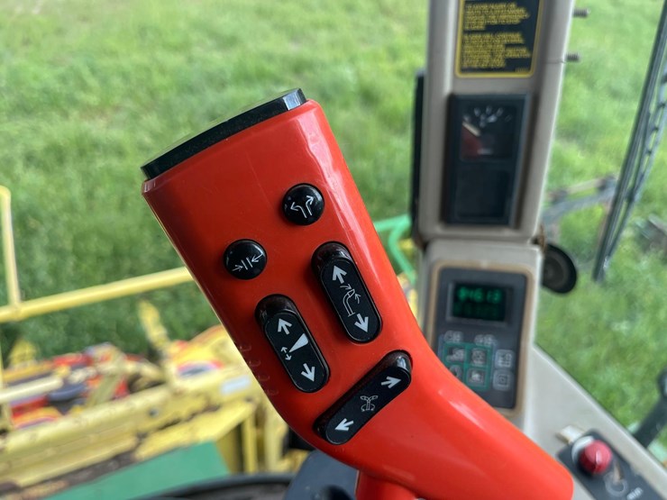 john-deere-6950-image-76