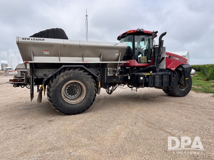 2015-case-ih-titan-3540-image-8