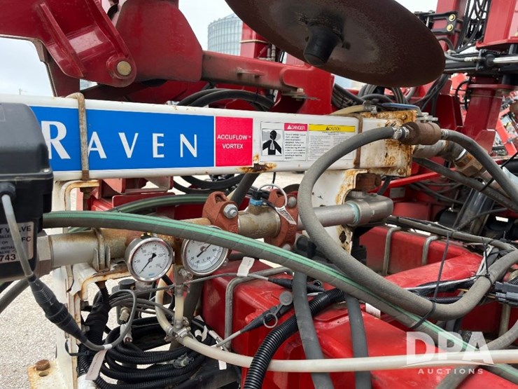 2016-caseih-940-nh3-tool-bar-(jn2532,-unit-561)-image-22