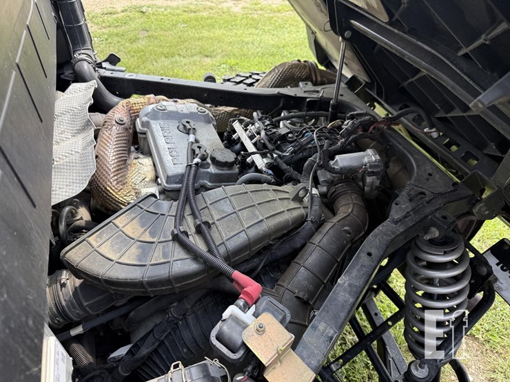 2022-polaris-ranger-crew-image-8