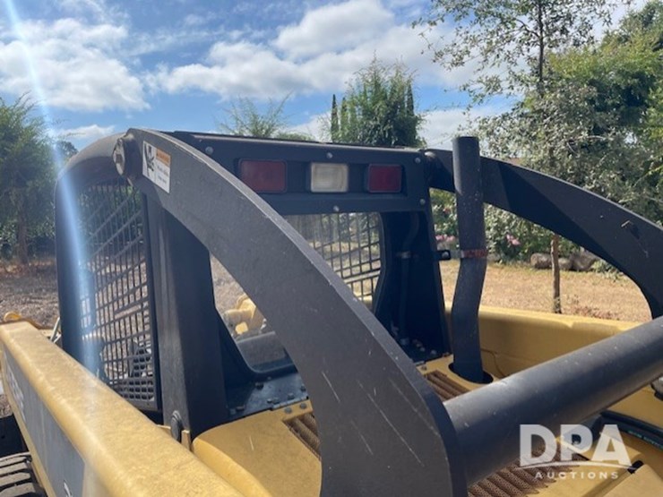 2005-john-deere-317-image-6