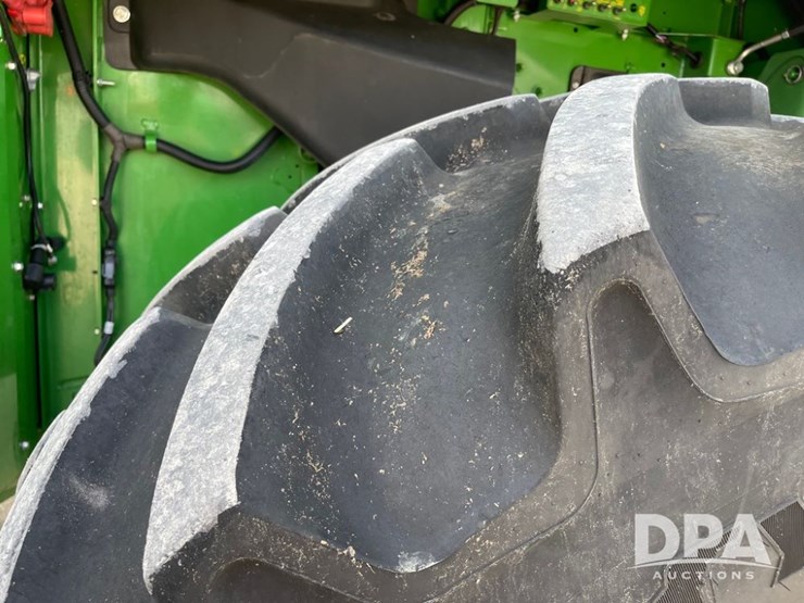 2016-john-deere-s690-image-53