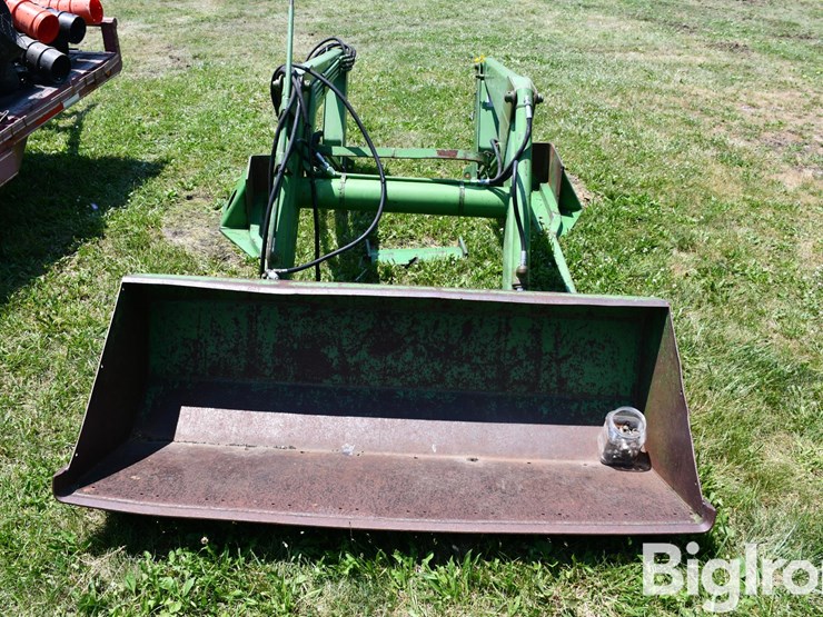 john-deere-148-image-2