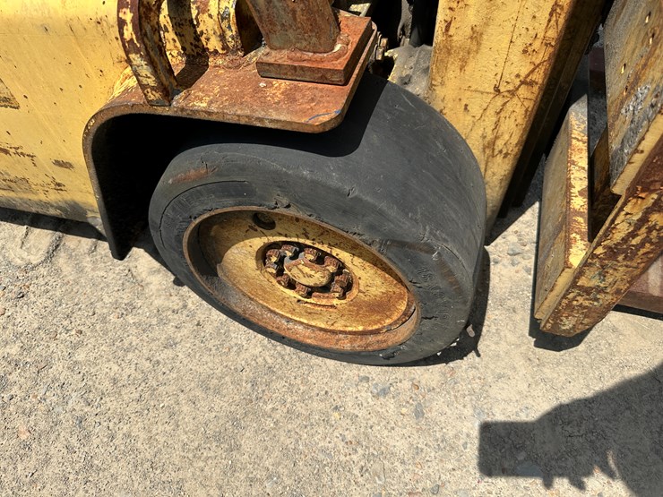 caterpillar-t50c-image-9