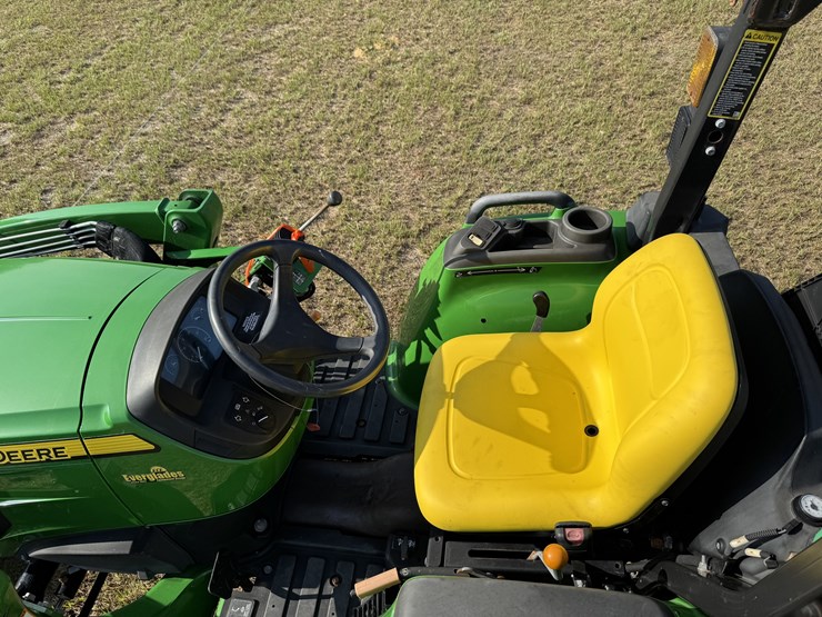 john-deere-3025e-image-13