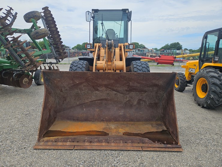 2012-case-621f-image-2