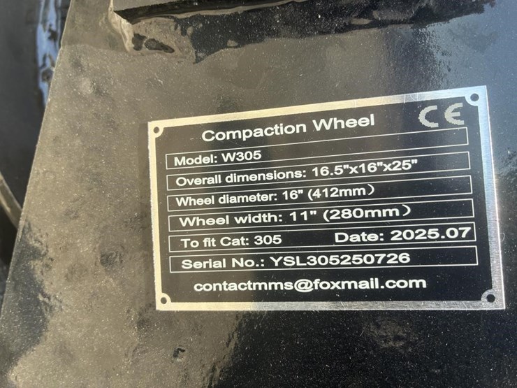 caterpillar-305-image-5