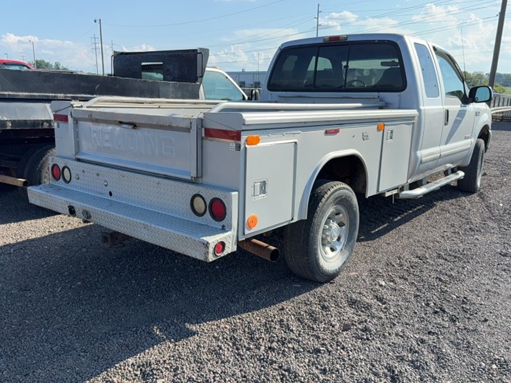 2003-ford-f350-image-7