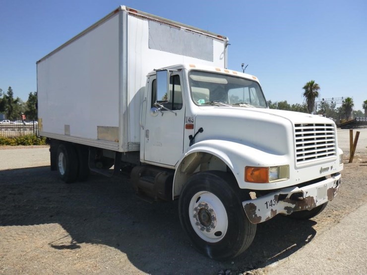 1993-international-4700-image-2