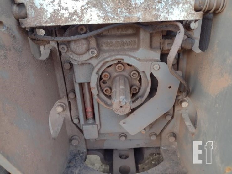 massey-ferguson-5612-image-28