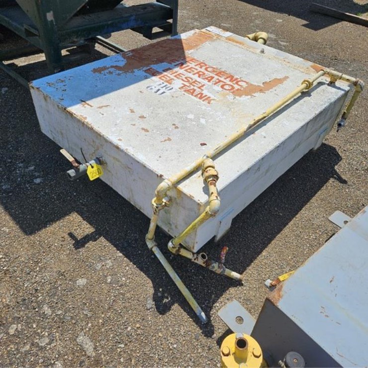 #2560 • Diesel Fuel Tank