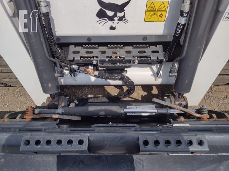 2023-bobcat-t770-image-16