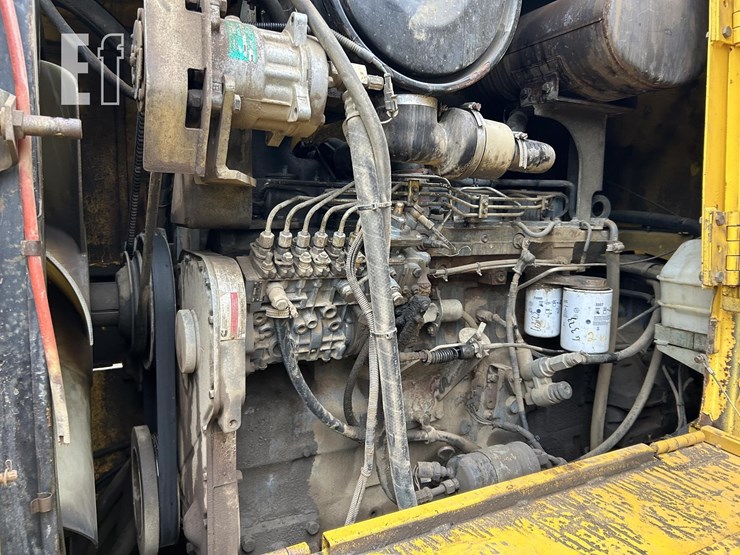 2010-new-holland-lw190-image-44