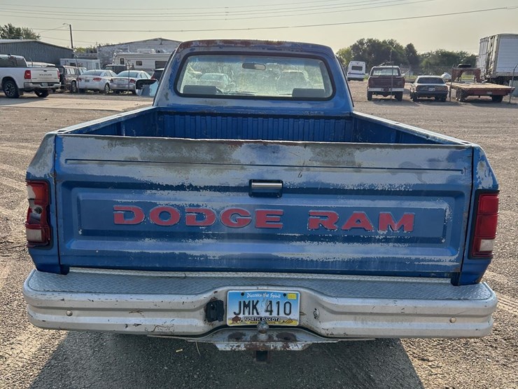 1991-dodge-power-wagon-image-6